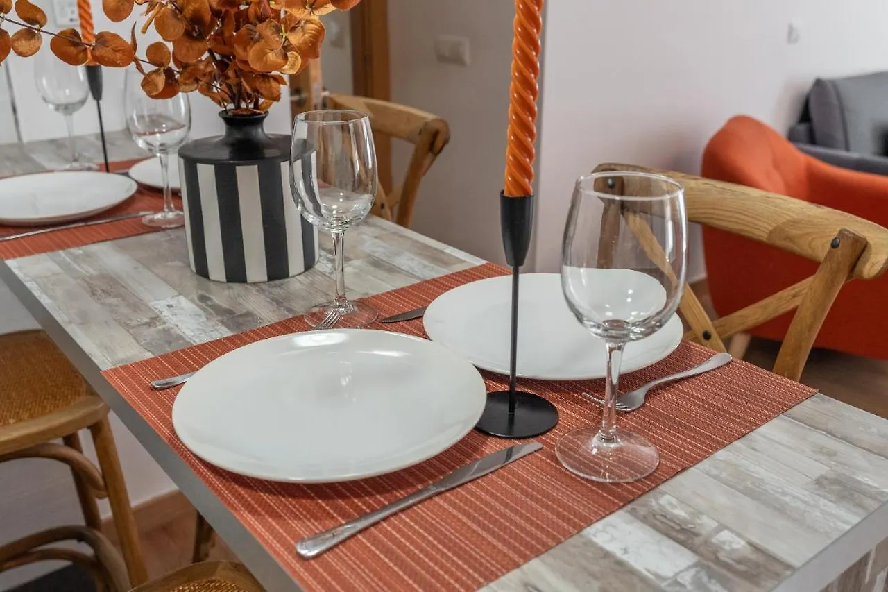 Tuguest Postigo I Catedral Apartment - Free Parking Granada Spain